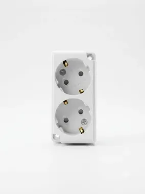 Ổ CẮM 2 LỖ  16A 250V Ổ CẮM 2 LỖ  16A 250V Ổ CẮM 2 LỖ  16A 250V Ổ CẮM 2 LỖ 16A 250V