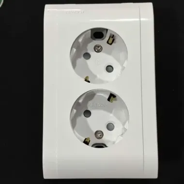 Ổ CẮM ÂM TƯỜNG 2 LỖ CAO CẤP NHẬP KHẨU TỪ HÀN QUỐC 16A 250V